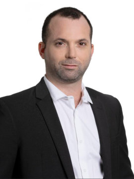 עו''ד בכיר רון נבון